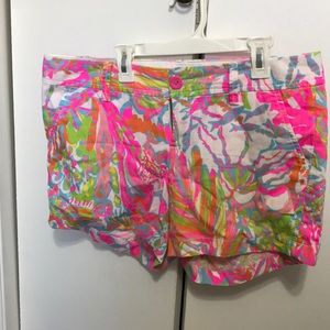 Lilly Pulitzer size 6 shorts